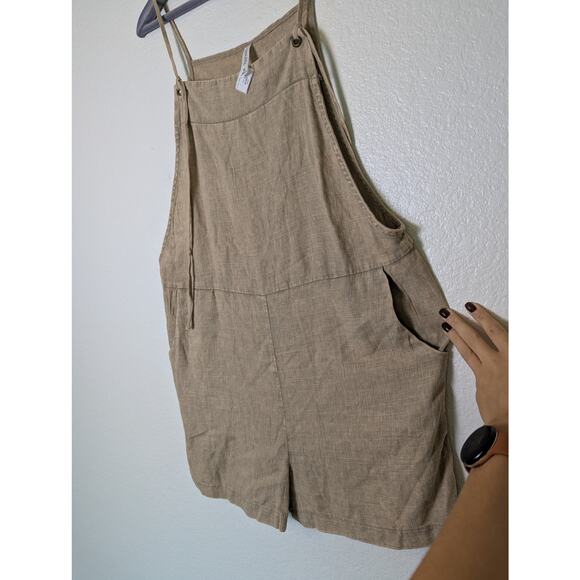 NWT Zenana Linen Blend Knot Brown Beige Overall Romper Shorts Women M Beachy - Picture 3 of 14